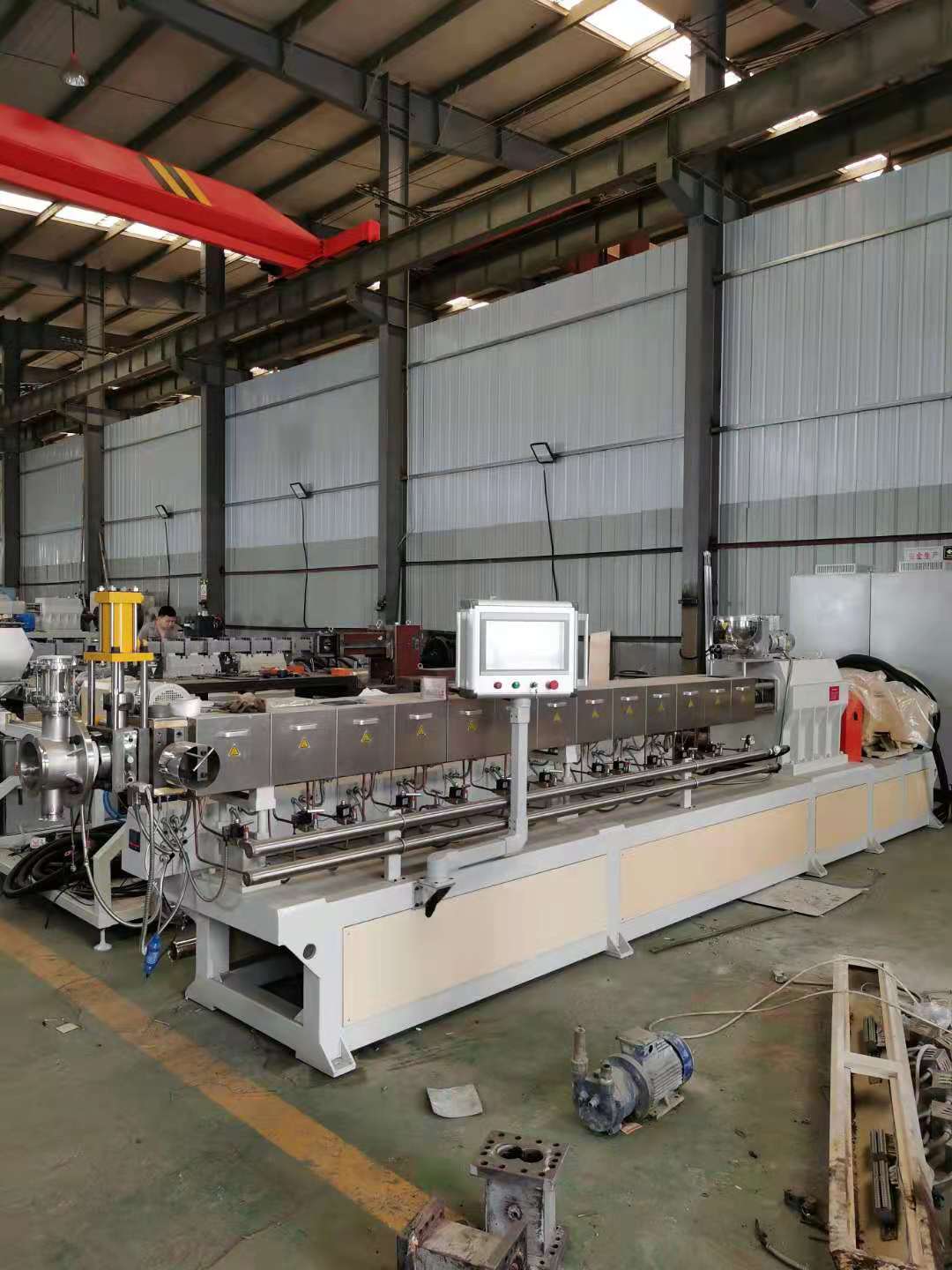 同向平行雙螺桿擠出機